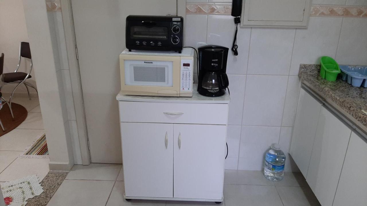 Lindo Apartamento Enseada グァルジャー エクステリア 写真