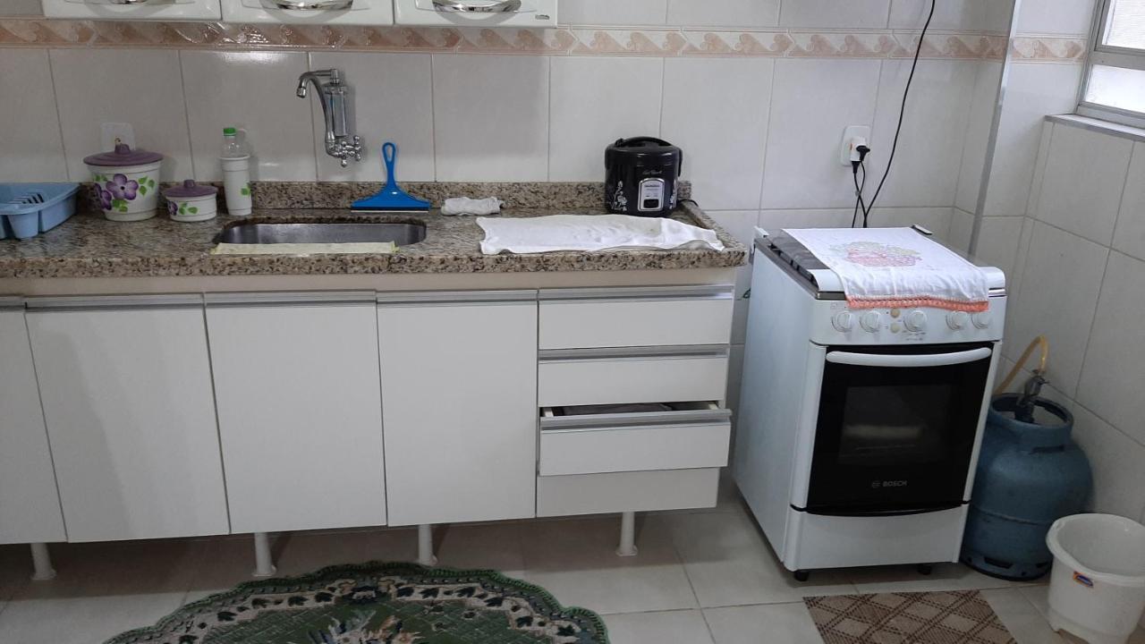 Lindo Apartamento Enseada グァルジャー エクステリア 写真