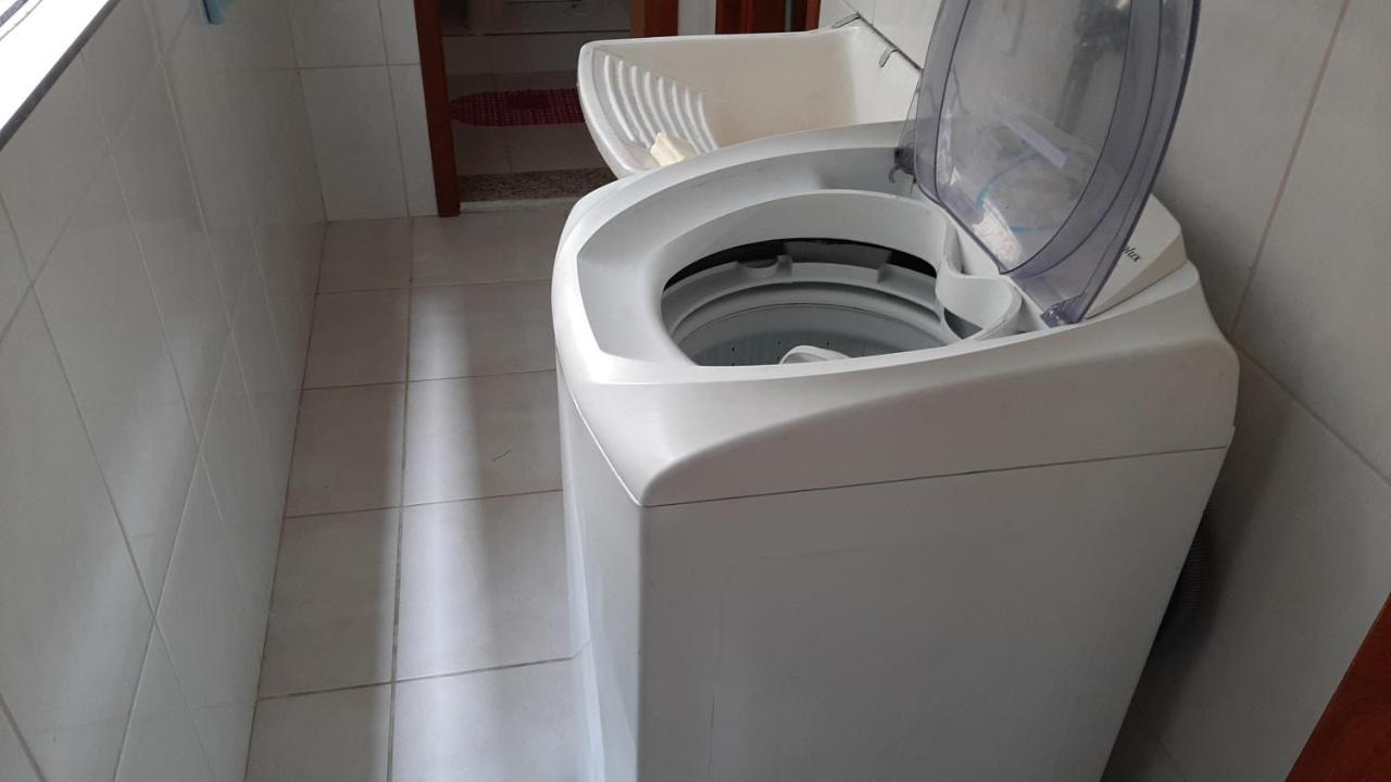 Lindo Apartamento Enseada グァルジャー エクステリア 写真
